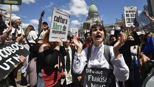 Mahasiswa Argentina Gelar Aksi Protes Soal UU Pendanaan Universitas