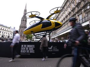 Penampakan Prototipe Taksi Terbang yang Mejeng di London Penampakan Prototipe Taksi Terbang yang Mejeng di London