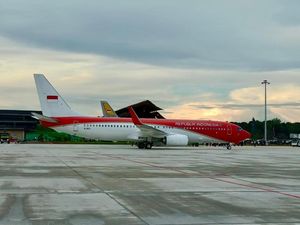 Pesawat Berbadan Lebar Sukses Mendarat di Bandara IKN, Besok Bawa Jokowi