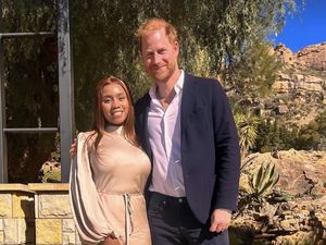 Potret Putri Afrika yang Dikunjungi Pangeran Harry Tanpa Meghan Markle