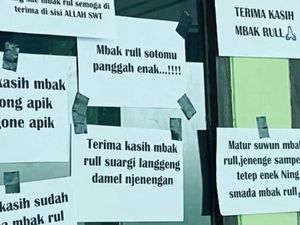 Viral Murid SMA di Trenggalek Sedih Ibu Kantinnya Meninggal: Suargi Langgeng Viral Murid SMA di Trenggalek Sedih Ibu Kantinnya Meninggal: Suargi Langgeng