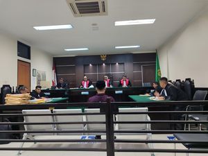 Eks Kadisparpora Kota Serang Didakwa Korupsi Penyewaan Aset Stadion Eks Kadisparpora Kota Serang Didakwa Korupsi Penyewaan Aset Stadion