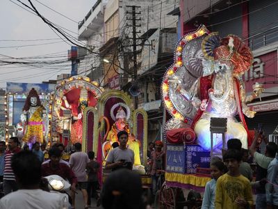 Umat Hindu India Rayakan Festival Dussehra