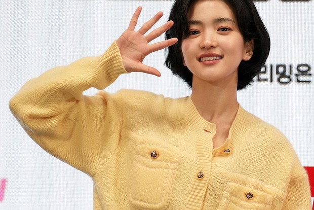 Aktris Kim Tae Ri/Foto: Instagram @kimtaeri_official