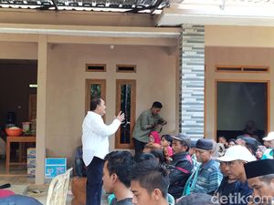 Kelakar Jeje Saat Kampanye di Pangandaran: Kebangetan Kalau Tak Pilih Saya