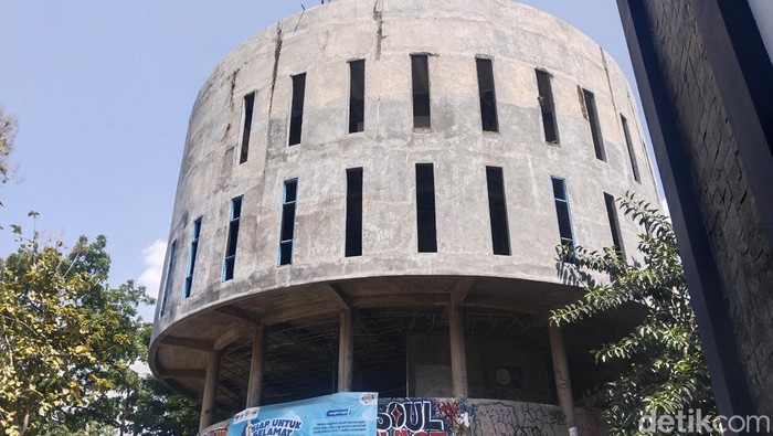 Gedung Buled ISBI Bandung.
