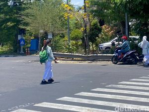 Fenomena Hari Tanpa Bayangan di Surabaya Fenomena Hari Tanpa Bayangan di Surabaya