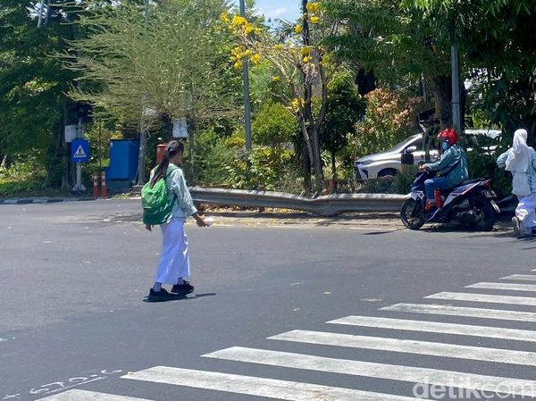 Fenomena Hari Tanpa Bayangan di Surabaya