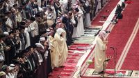 Momen Imam Besar Masjid Nabawi Pimpin Salat Jumat di Istiqlal
