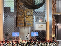 Ceramah di Istiqlal, Imam Besar Masjid Nabawi Terkesan Keramahan Indonesia