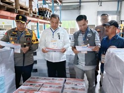 Kapolres-Kajari Siak Monitoring Percetakan Surat Suara, Pastikan Siap 100%