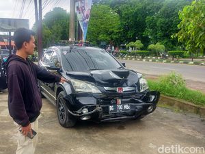 Pria di Palembang Dikeroyok 3 Orang hingga Dilarikan ke Rumah Sakit Pria di Palembang Dikeroyok 3 Orang hingga Dilarikan ke Rumah Sakit