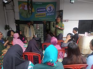 Siasat Farhan Tangani Persoalan PKL di Kota Bandung Siasat Farhan Tangani Persoalan PKL di Kota Bandung