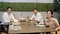 Serunya Manoj Punjabi Saat Makan Bareng Boy William dan Raffi Ahmad