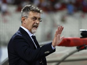 Pelatih Bahrain Sindir Timnas Indonesia: Sepertinya Kami Akan Melawan Belanda Pelatih Bahrain Sindir Timnas Indonesia: Sepertinya Kami Akan Melawan Belanda