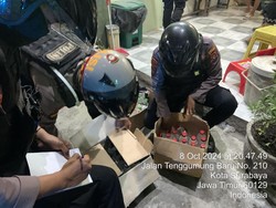 3.597 Botol Arak Disita dari Kawasan Tenggumung Surabaya