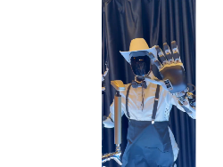 Video: Elon Musk Suguhkan Robot Optimus, Bisa Menyiram-Jaga Anak