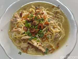 Laris! Bakmi Jogja Mas Kus di Palmerah yang Masih Dimasak Pakai Anglo Laris! Bakmi Jogja Mas Kus di Palmerah yang Masih Dimasak Pakai Anglo