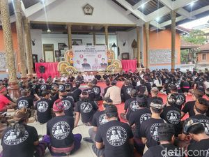 35 Puri se-Klungkung Deklarasikan Dukungan kepada Koster-Giri dan Satriya