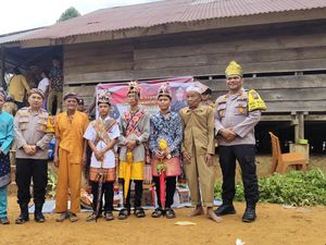 Gawai Kebatin, Tradisi Suku Talang Mamak yang Dihadiri Polres Inhu dan KPU
