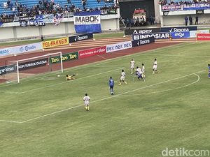 Rafinha Brace! PSIM Jogja Tumbangkan Persikas Subang 5-0