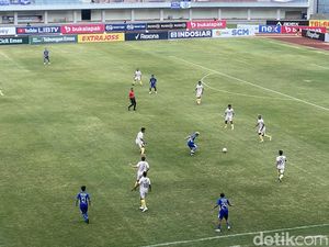 PSIM Jogja Ungguli Persikas Subang 3-0 di Babak Pertama