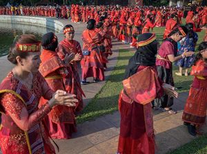 Gerakan Tari Tortor Batak Toba yang Sarat Makna