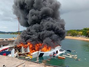 Korban Tewas Speedboat Terbakar 4 Orang, Termasuk Cagub Malut Benny Laos Korban Tewas Speedboat Terbakar 4 Orang, Termasuk Cagub Malut Benny Laos