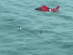 Terhempas Badai hingga ke Laut, Pria Ini Selamat dengan Menaiki Kulkas