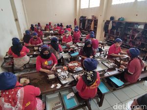 Pelaku Industri Apresiasi Keputusan Pemerintah Tidak Naikkan Cukai Pelaku Industri Apresiasi Keputusan Pemerintah Tidak Naikkan Cukai