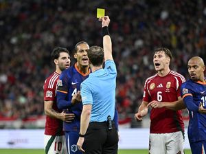 Kartu Merah Pertama Van Dijk di Timnas Belanda