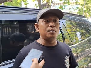 Kata Keluarga Anggota DPRD Lamongan yang Viral Video Call Seks: Editan! Kata Keluarga Anggota DPRD Lamongan yang Viral Video Call Seks: Editan!