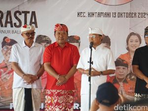 Giri Prasta Janjikan Seragam Sekolah dan Layanan Kesehatan Gratis di Bangli Giri Prasta Janjikan Seragam Sekolah dan Layanan Kesehatan Gratis di Bangli