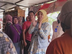 Blusukan di Pasar, Mbak Vivit Ajak Ramaikan Pasar Tradisional