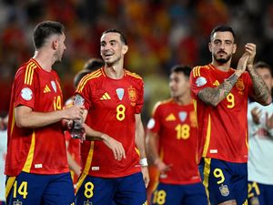 Ditunggu Serbia, Spanyol Harus Lebih Baik Lagi Ditunggu Serbia, Spanyol Harus Lebih Baik Lagi