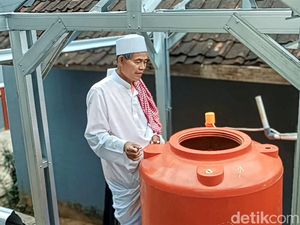 Ajaib! Toren Ponpes di Sukabumi Terisi tanpa Tahu Sumber Air dari Mana Ajaib! Toren Ponpes di Sukabumi Terisi tanpa Tahu Sumber Air dari Mana
