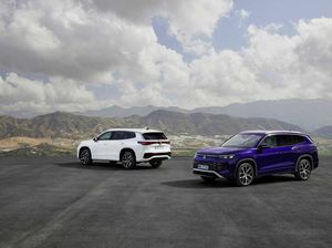 Volkswagen Tayron Resmi Meluncur, SUV Bongsor yang Irit! Volkswagen Tayron Resmi Meluncur, SUV Bongsor yang Irit!