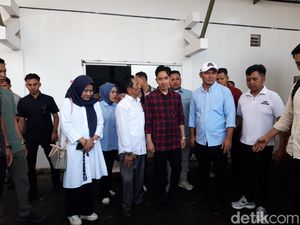 Gibran Serahkan soal Kabinet ke Prabowo: Saya Loyal pada Keputusan Beliau Gibran Serahkan soal Kabinet ke Prabowo: Saya Loyal pada Keputusan Beliau