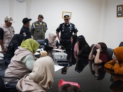 Satpol PP-Dinsos Gelar Razia Gabungan di Bogor, 329 Miras-5 PSK Diamankan