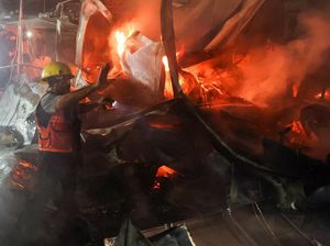 Dunia Hari Ini: Serangan Israel di Kamp Pengungsian Tewaskan Warga Palestina