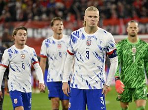 Norwegia Dibantai, Haaland Minta Maaf Norwegia Dibantai, Haaland Minta Maaf