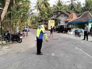 Brak! Pikap Vs Motor di Pengasih Kulon Progo, 1 Orang Tewas