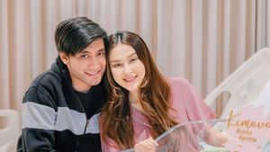 7 Foto Perdana Baby Kimova Anak Kevin Aprilio-Vicy Melanie, Imut Menggemaskan