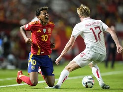 Pemain Spanyol Lamine Yamal Cedera Hamstring, Absen saat Lawan Serbia