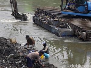 Normalisasi Ciliwung Akan Dilanjutkan, Pramono Janji Tak Lakukan Penggusuran Normalisasi Ciliwung Akan Dilanjutkan, Pramono Janji Tak Lakukan Penggusuran