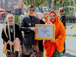 Pemkab Gresik Raih Peringkat Pertama Capaian Investasi di HUT Ke-79 Jatim