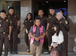 Petugas PDAM yang Terseret Kasus Curi Air Dapat Sogokan Rp 200 Ribu per Bulan Petugas PDAM yang Terseret Kasus Curi Air Dapat Sogokan Rp 200 Ribu per Bulan