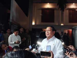 Ekonom Soroti Kabinet Gemuk Prabowo, Ungkap Dampak Ini Ekonom Soroti Kabinet Gemuk Prabowo, Ungkap Dampak Ini