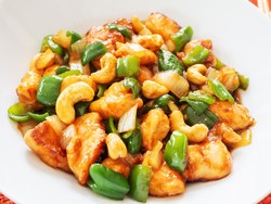 Resep Ayam Tumis Kacang Mete ala Restoran yang Gurihnya Mantap