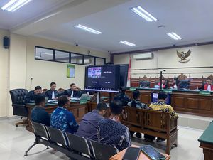 8 Saksi Diperiksa di Sidang Korupsi Bupati Nonaktif Sidoarjo Gus Muhdlor 8 Saksi Diperiksa di Sidang Korupsi Bupati Nonaktif Sidoarjo Gus Muhdlor